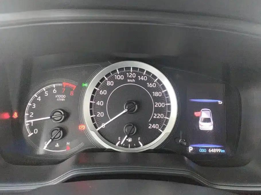 2021 Toyota Corolla TNGA 1.5L CVT Elite Edition — миниатюра 14