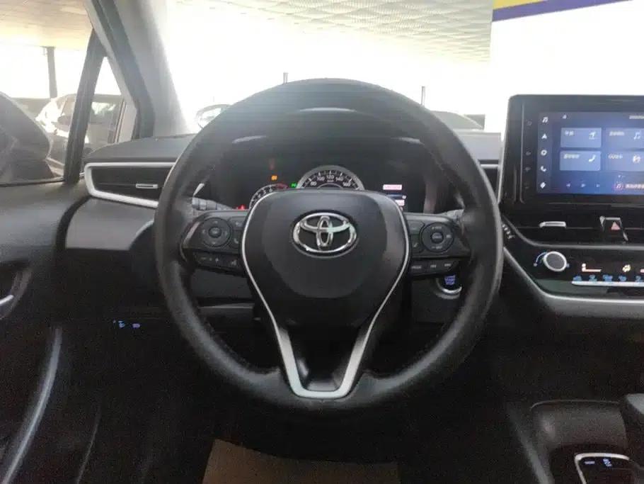2021 Toyota Corolla TNGA 1.5L CVT Elite Edition — миниатюра 15