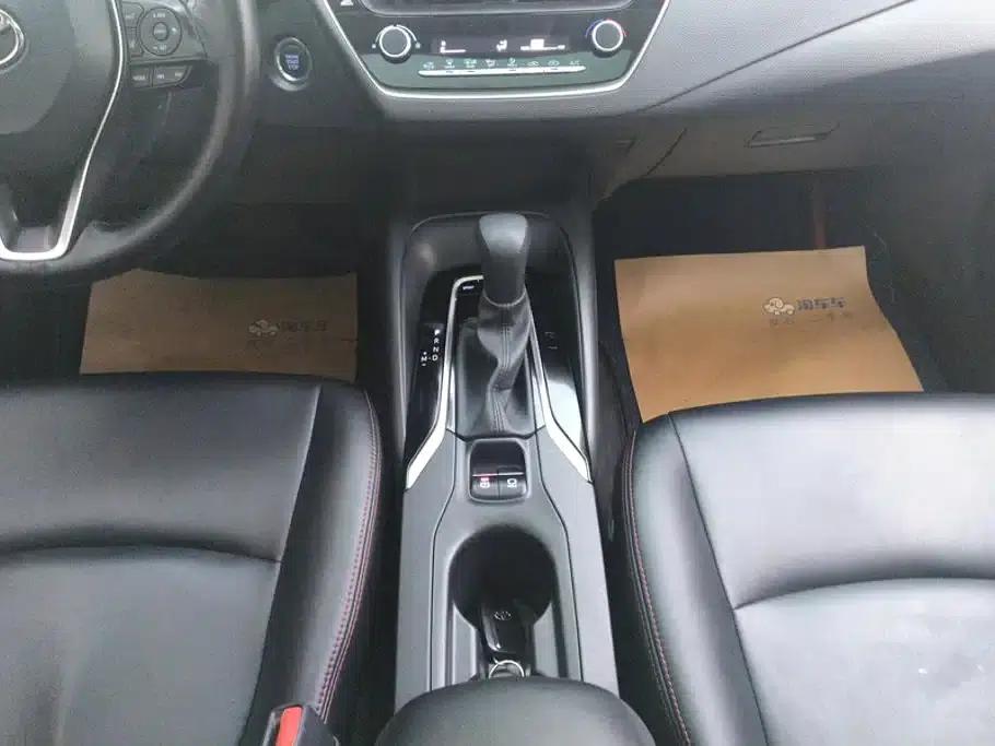 2021 Toyota Corolla TNGA 1.5L CVT Elite Edition — миниатюра 16