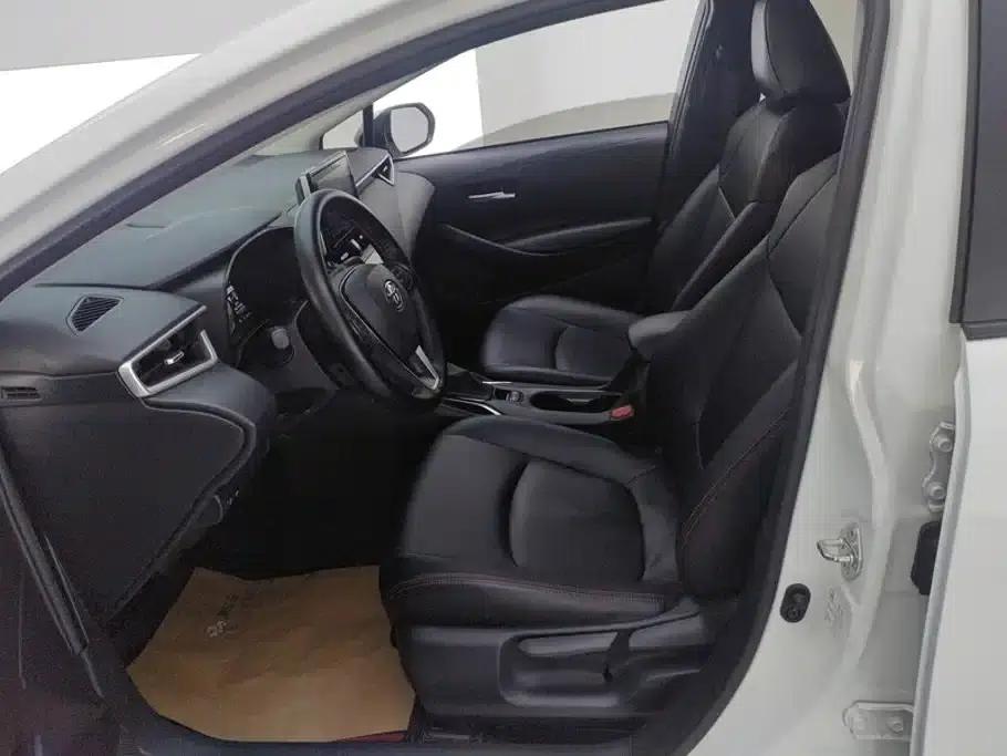 2021 Toyota Corolla TNGA 1.5L CVT Elite Edition — миниатюра 9