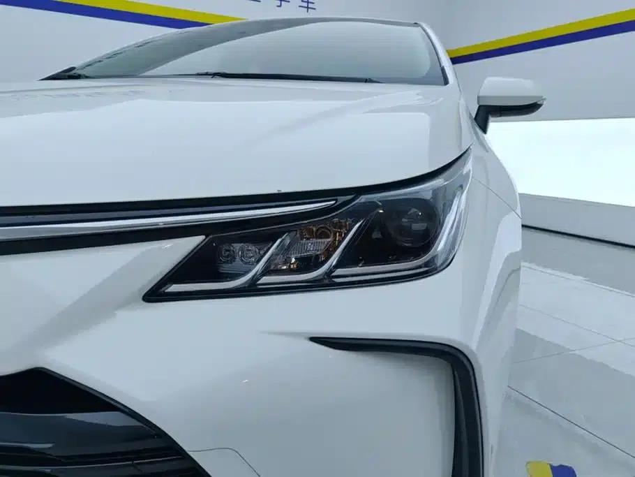 2019 Toyota Corolla 1.2T S-CVT GL-i Elite Edition — миниатюра 5