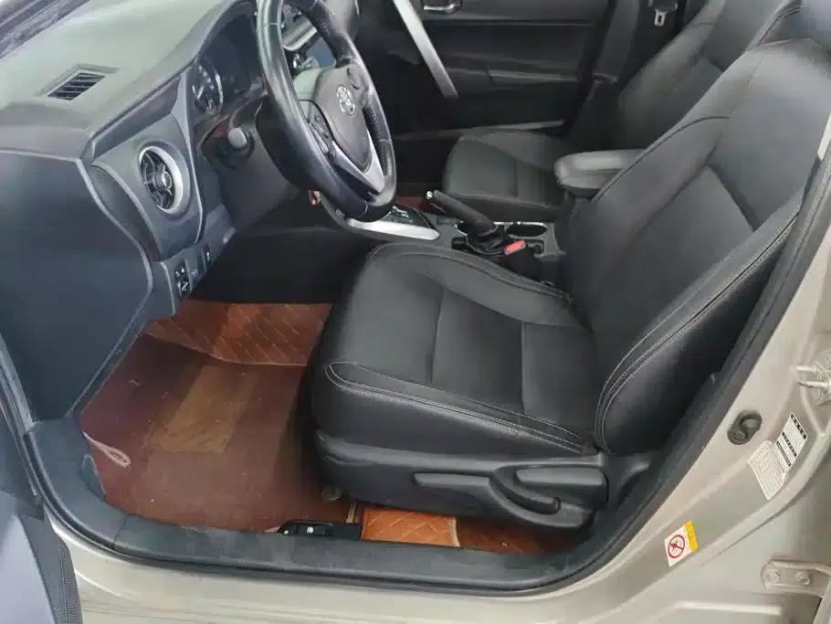 2017 Corolla Facelift 1.2T S-CVT GL-i Leather Edition — миниатюра 9