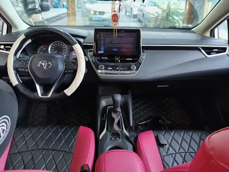 2023 Toyota Corolla 1.2T Elite Edition — миниатюра 12