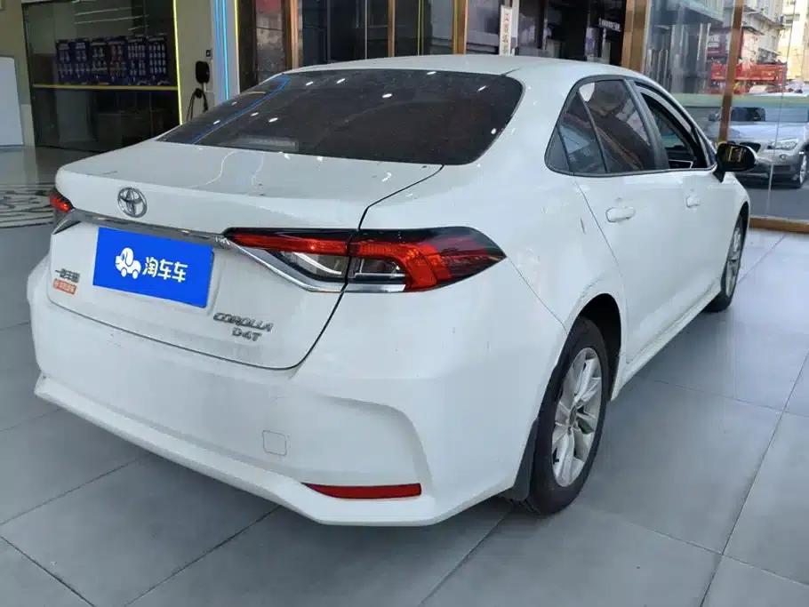 2023 Toyota Corolla 1.2T Elite Edition — миниатюра 3
