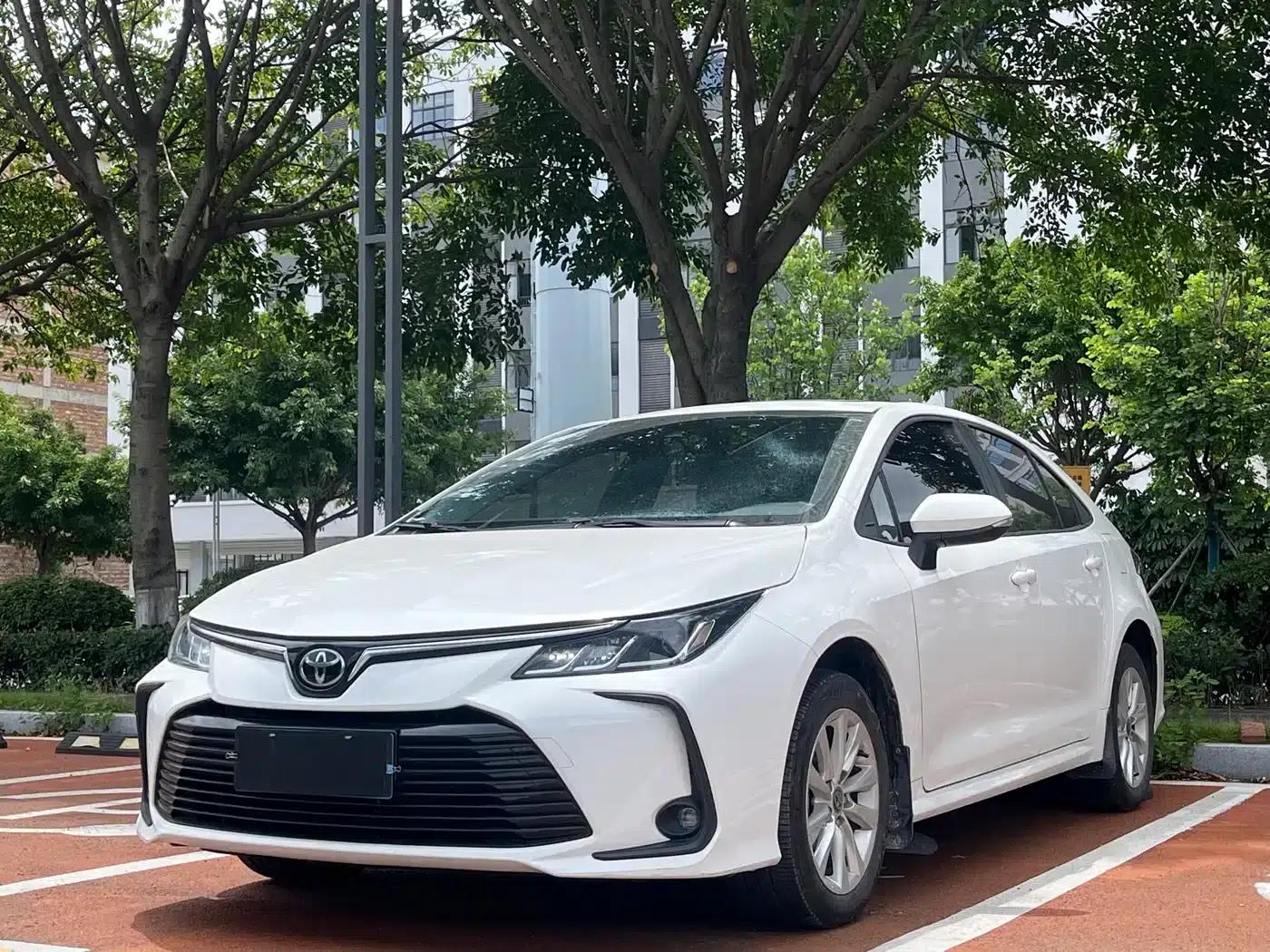 2025 Toyota Corolla 1.2T Elite Edition — миниатюра 1