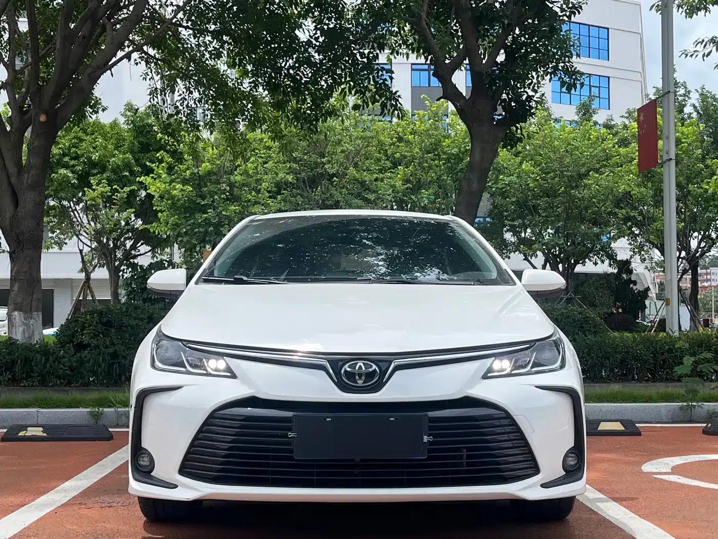 2025 Toyota Corolla 1.2T Elite Edition — миниатюра 2