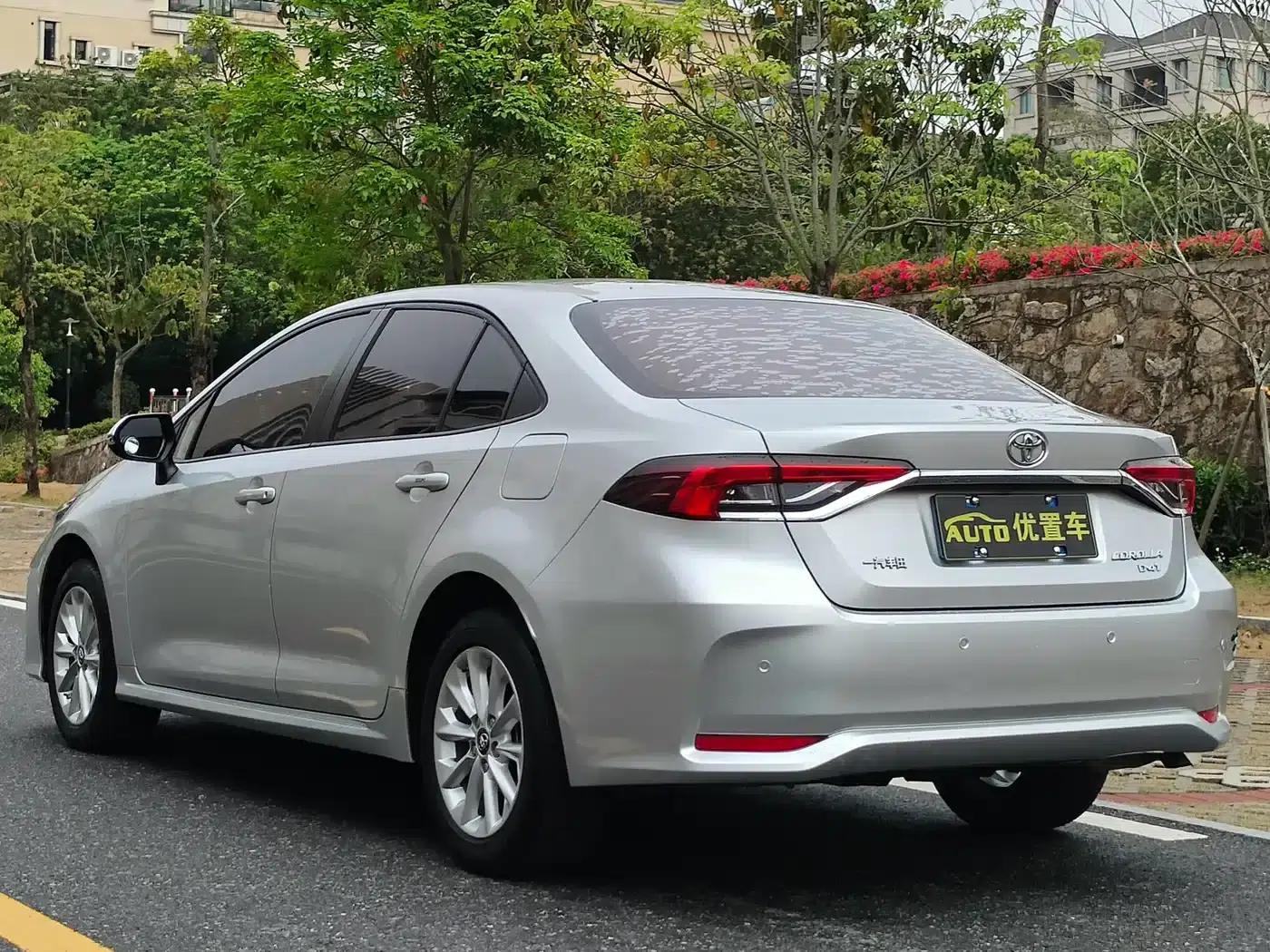 2021 Toyota Corolla 1.2T S-CVT Elite PLUS Edition — миниатюра 13