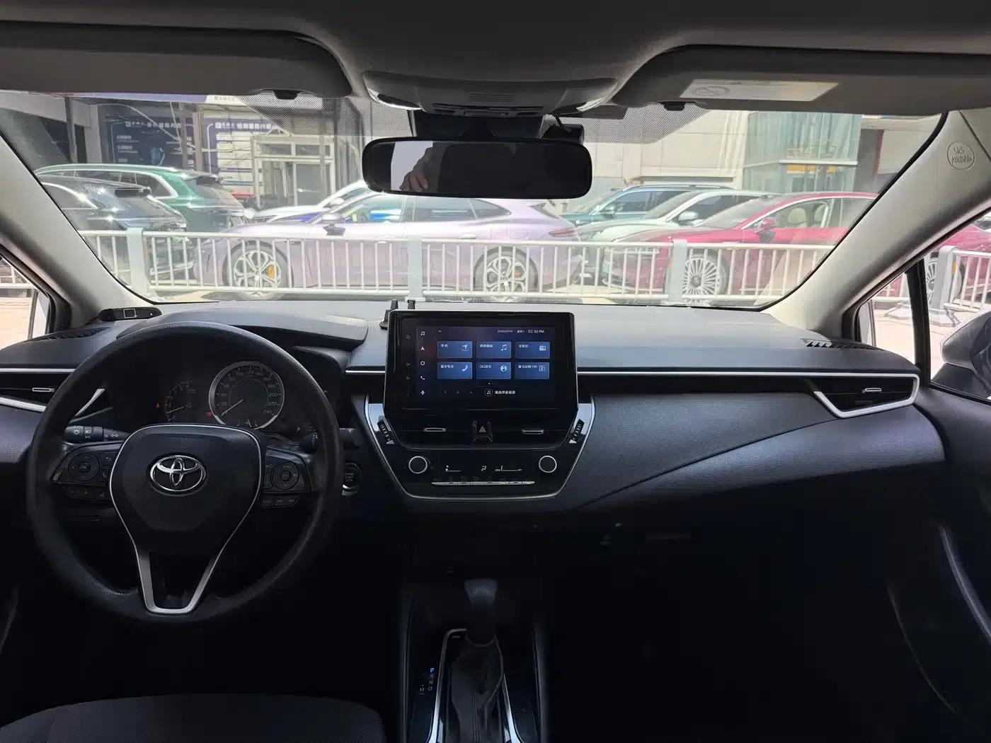2021 Toyota Corolla TNGA 1.5L CVT Elite Edition — миниатюра 6