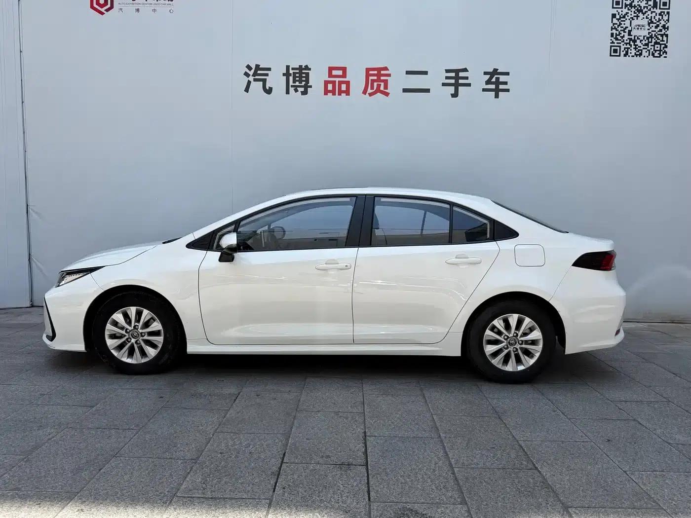 2021 Toyota Corolla TNGA 1.5L CVT Elite Edition — миниатюра 9