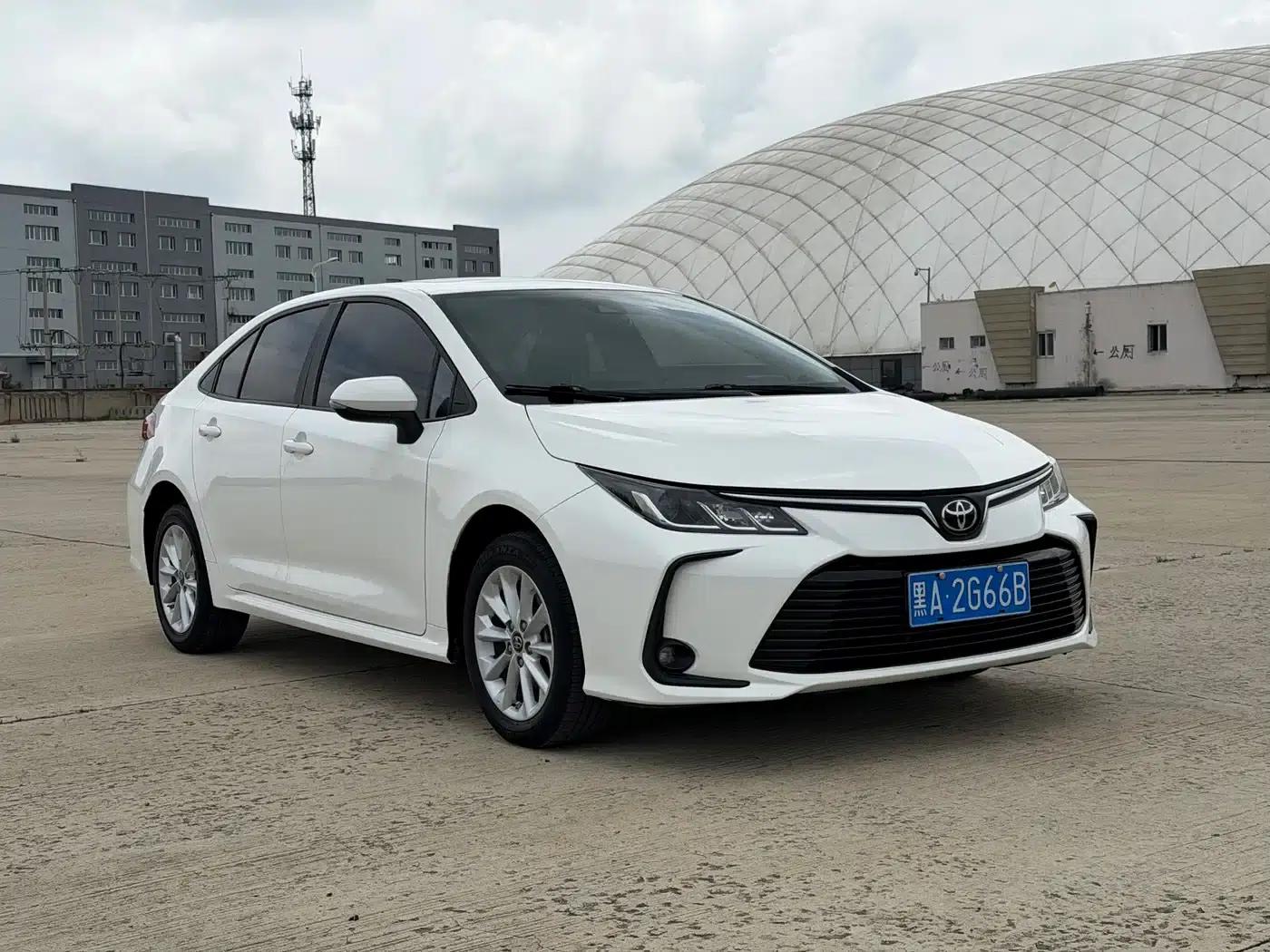 2021 Toyota Corolla 1.2T S-CVT Elite PLUS Edition — миниатюра 3