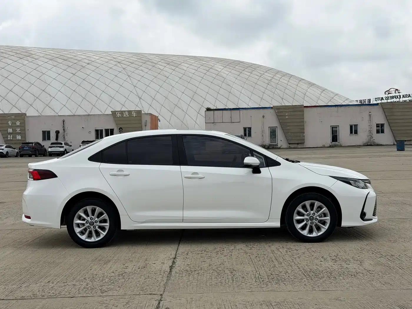 2021 Toyota Corolla 1.2T S-CVT Elite PLUS Edition — миниатюра 4