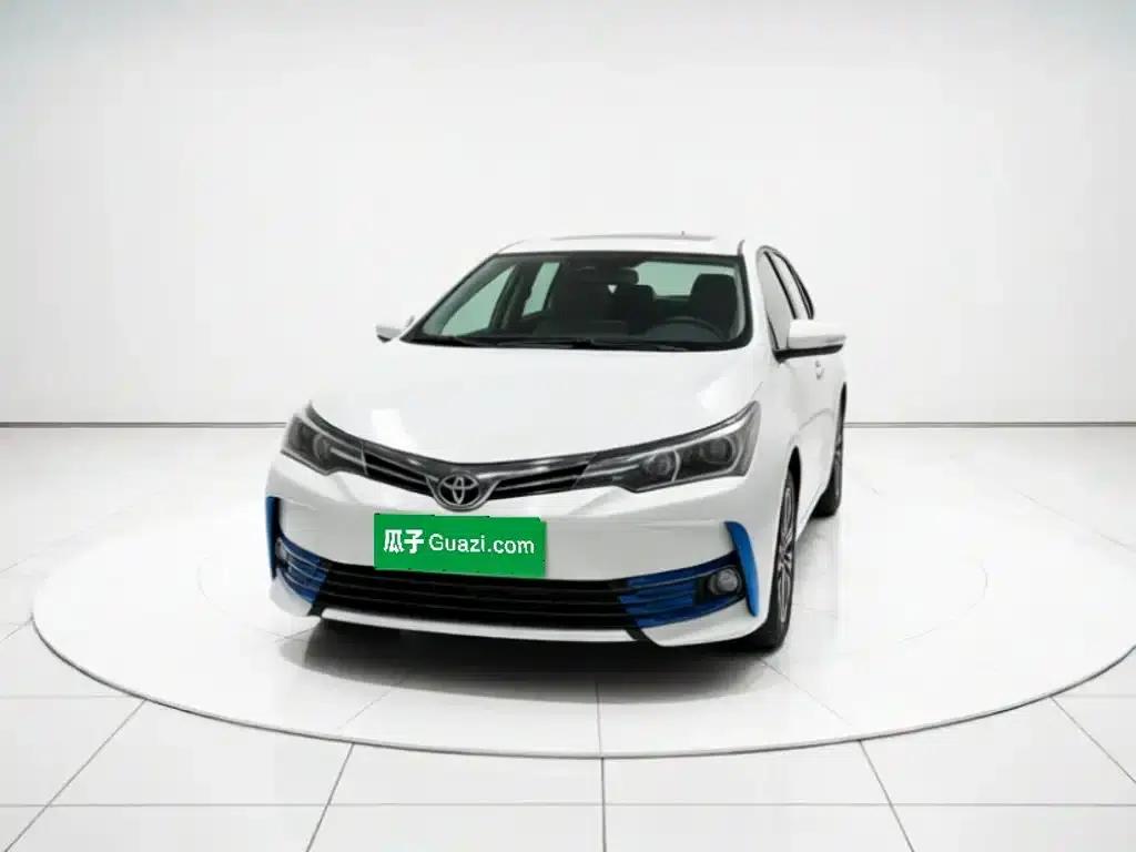 2017 Corolla Facelift 1.2T S-CVT GL — миниатюра 2
