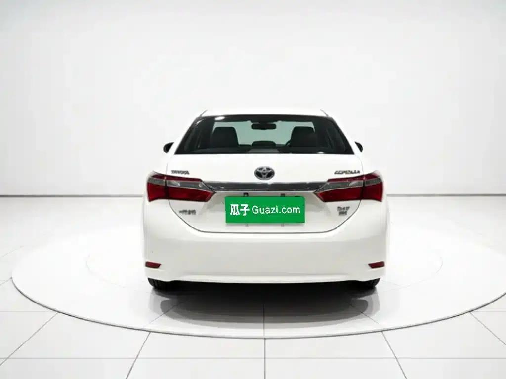 2017 Corolla Facelift 1.2T S-CVT GL — миниатюра 5