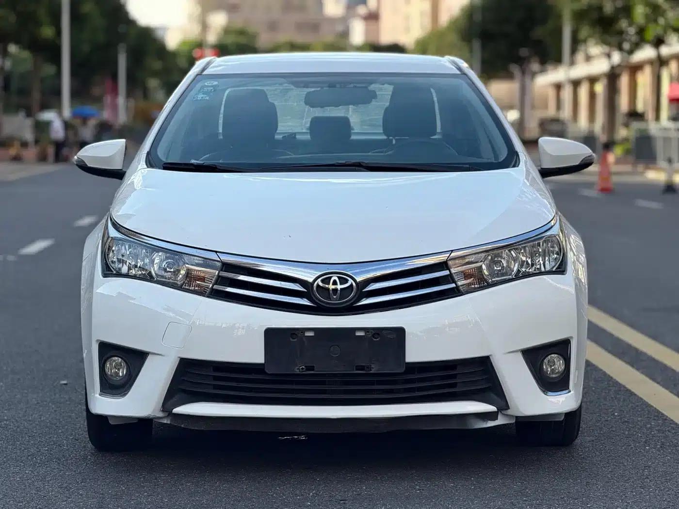 2017 Corolla Facelift 1.6L S-CVT GL — миниатюра 2