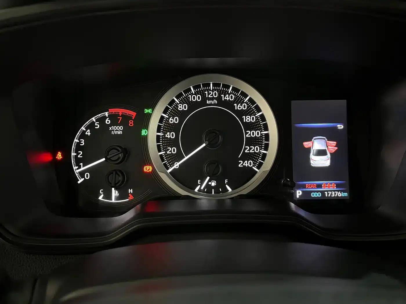 2022 Toyota Corolla 1.2T S-CVT Pioneer PLUS Edition — миниатюра 16