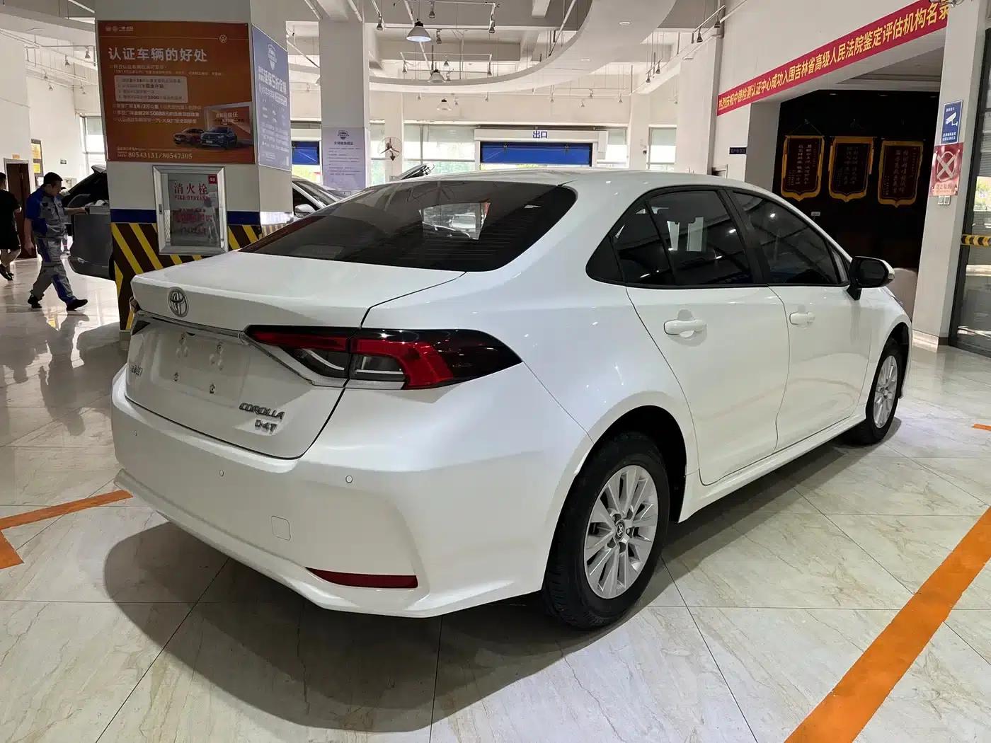 2022 Toyota Corolla 1.2T S-CVT Pioneer PLUS Edition — миниатюра 4