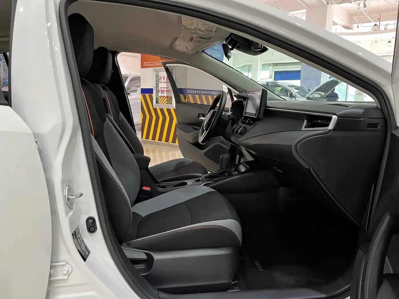 2022 Toyota Corolla 1.2T S-CVT Pioneer PLUS Edition — миниатюра 10