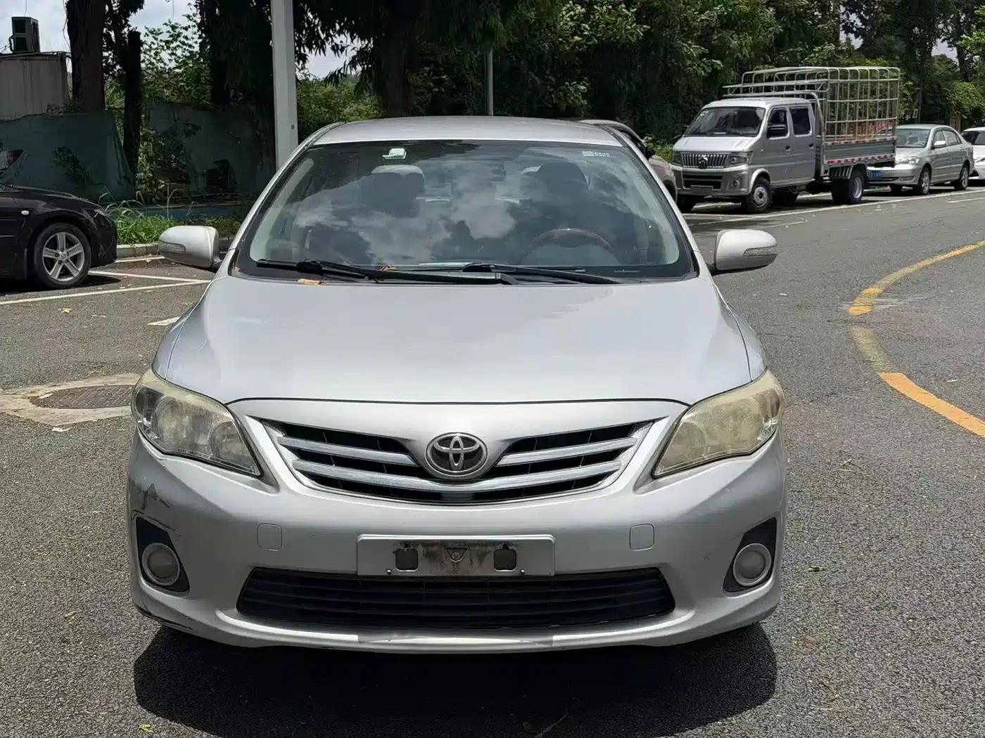 2011 Corolla 1.6L Automatic GL — миниатюра 2
