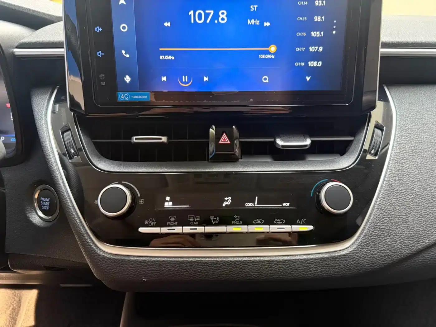2021 Toyota Corolla 1.2T S-CVT Elite PLUS Edition — миниатюра 14