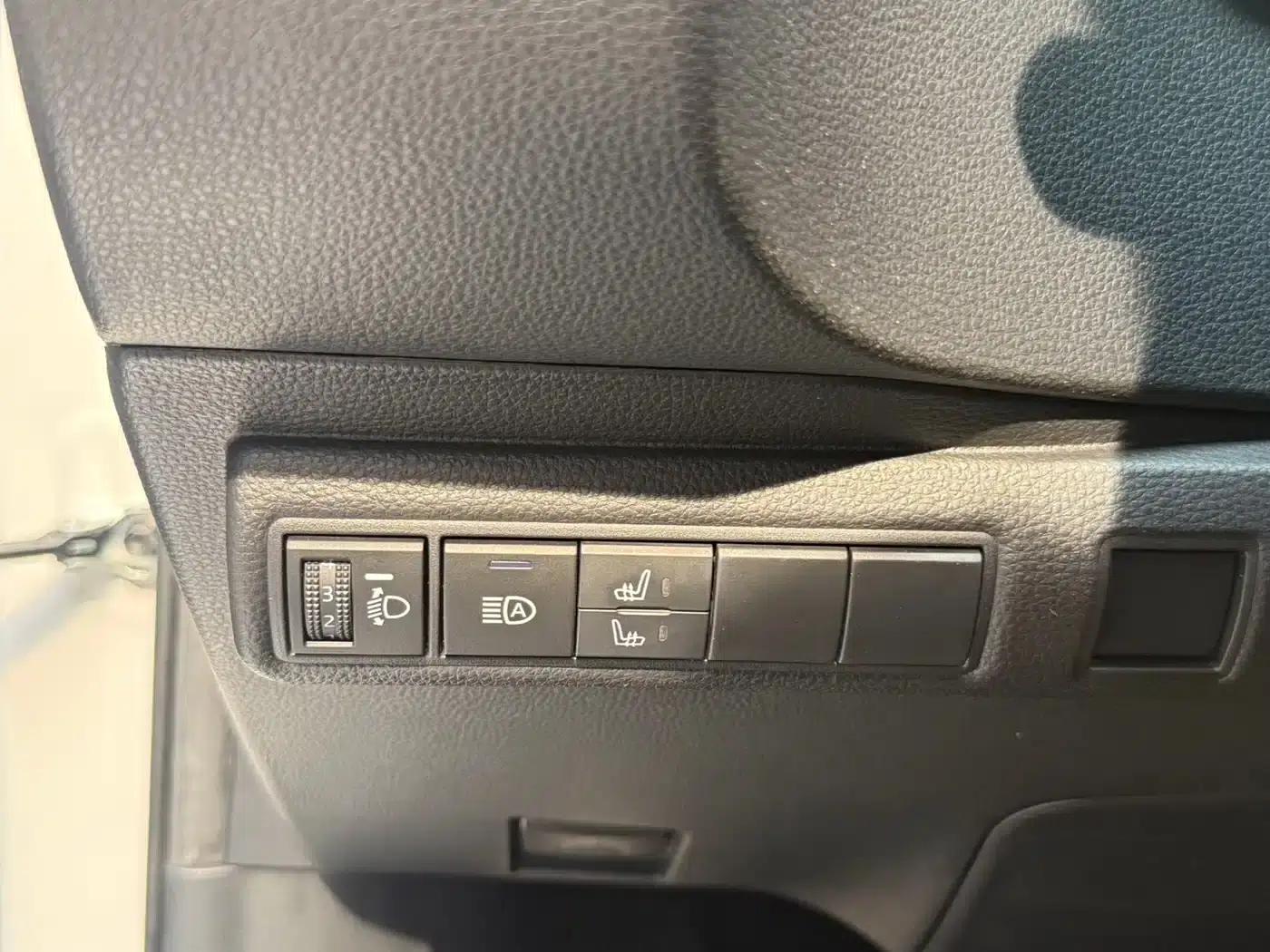 2021 Toyota Corolla 1.2T S-CVT Elite PLUS Edition — миниатюра 16