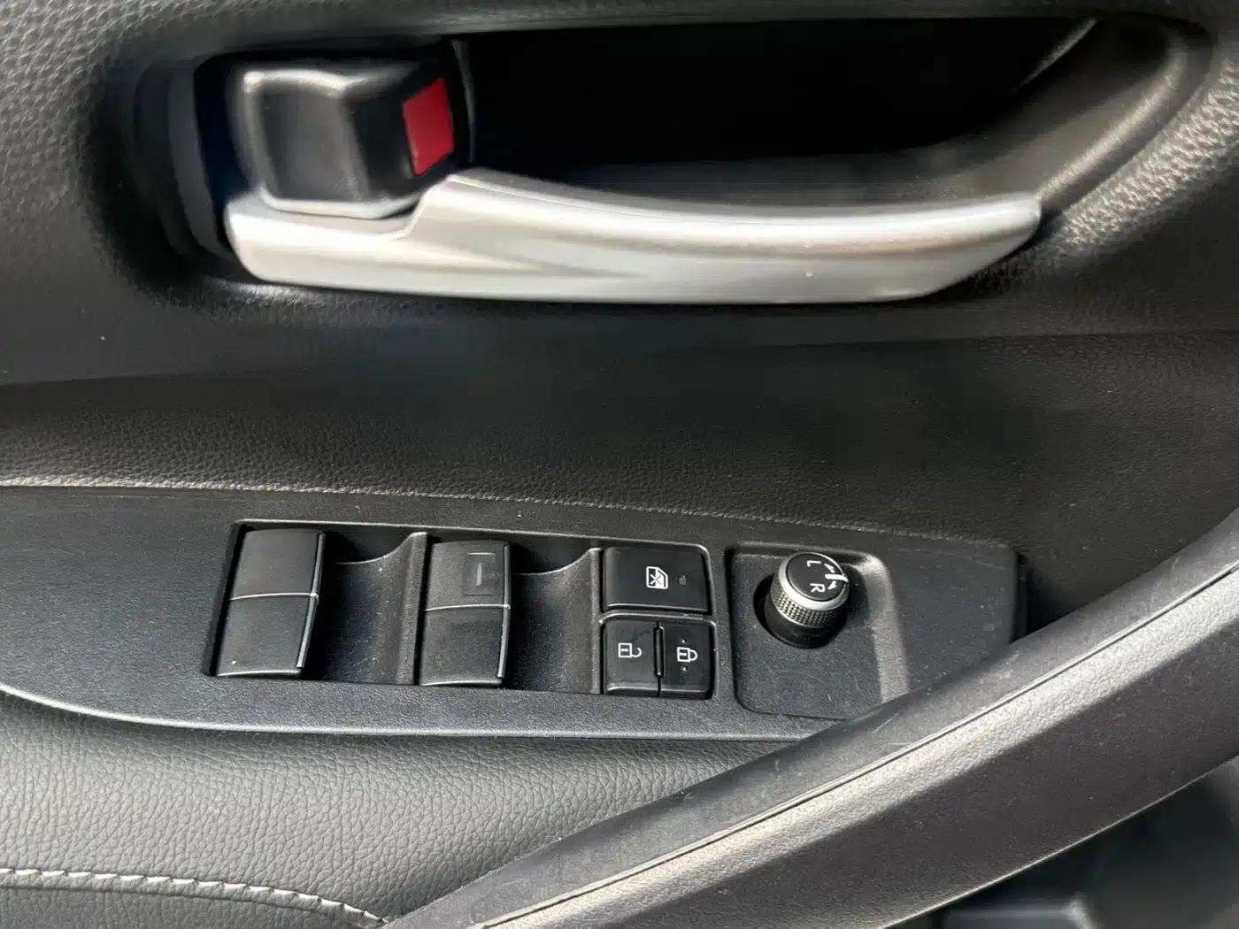 2021 Toyota Corolla 1.2T S-CVT Elite PLUS Edition — миниатюра 17