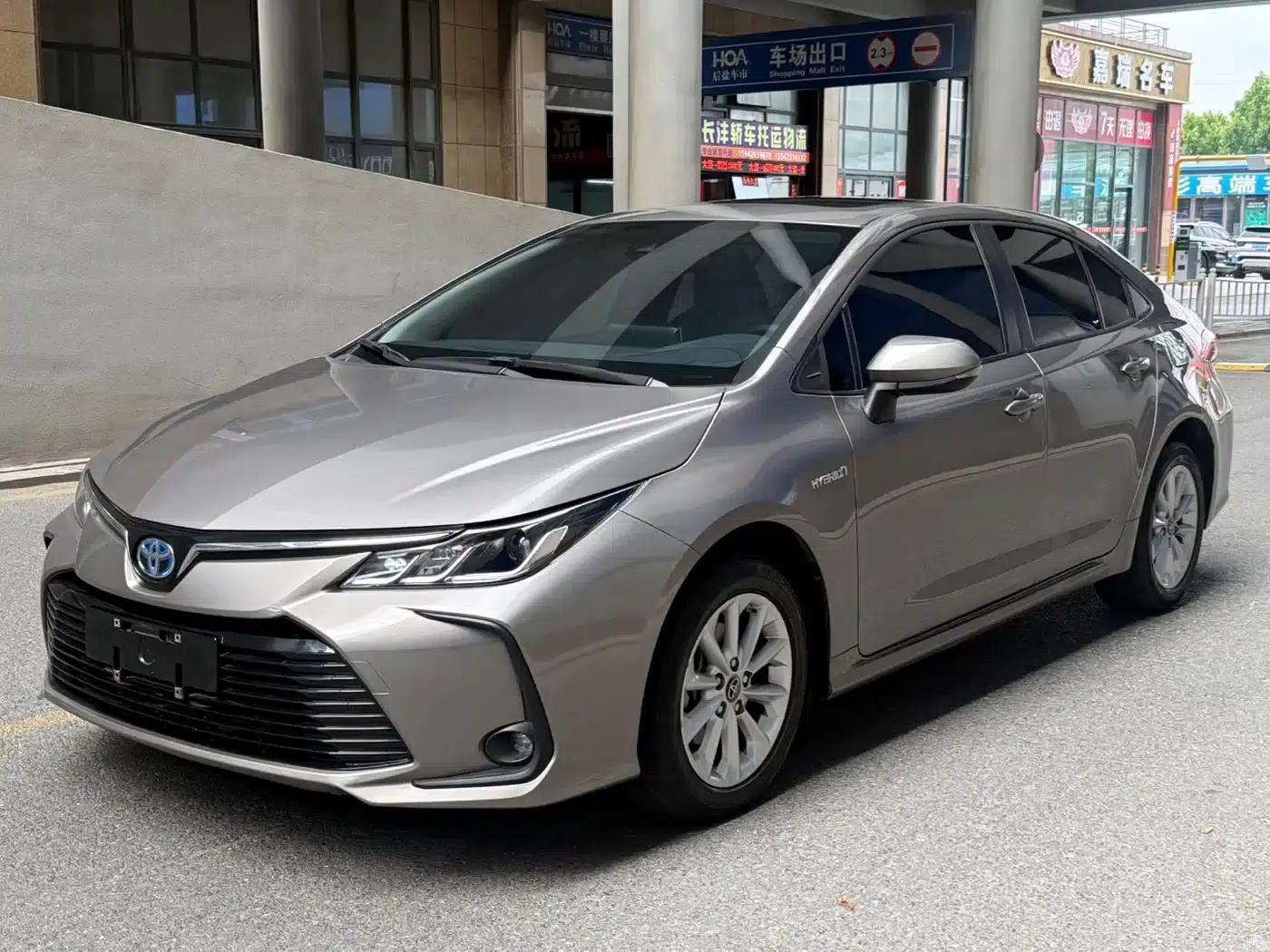 2021 Toyota Corolla Hybrid 1.8L E-CVT Elite Edition — миниатюра 1