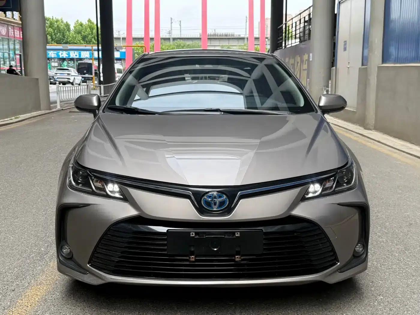 2021 Toyota Corolla Hybrid 1.8L E-CVT Elite Edition — миниатюра 2