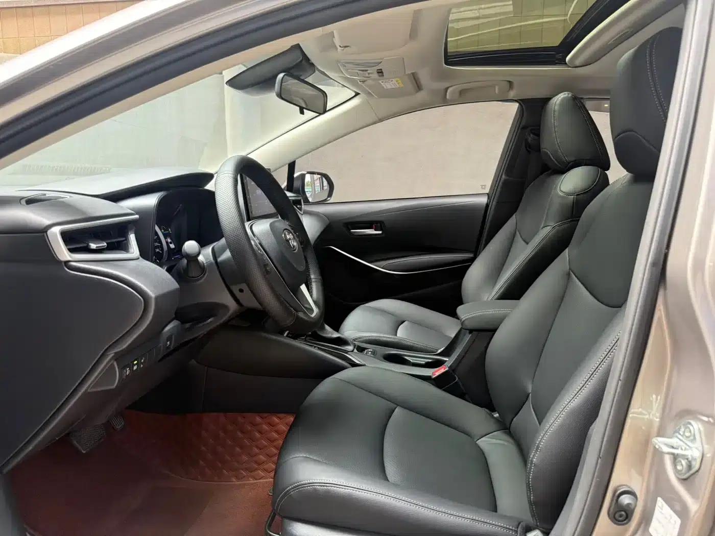 2021 Toyota Corolla Hybrid 1.8L E-CVT Elite Edition — миниатюра 9