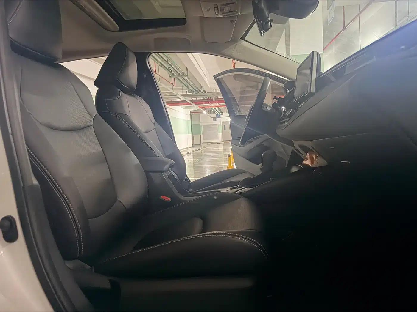2023 Toyota Corolla 1.2T Elite Edition — миниатюра 11