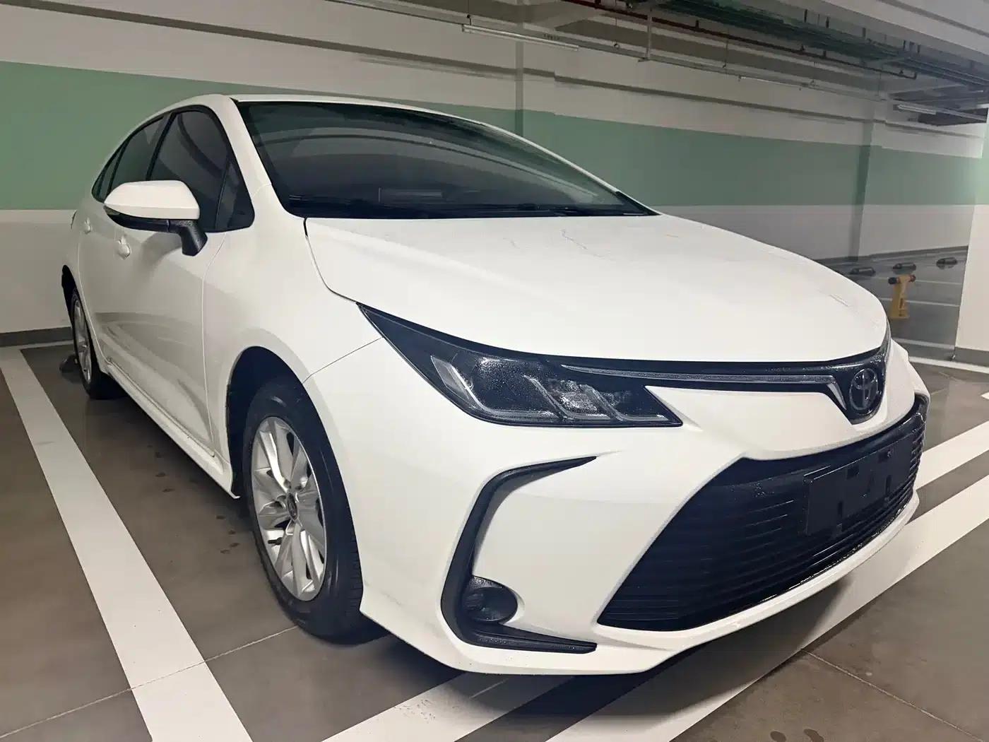 2023 Toyota Corolla 1.2T Elite Edition — миниатюра 3