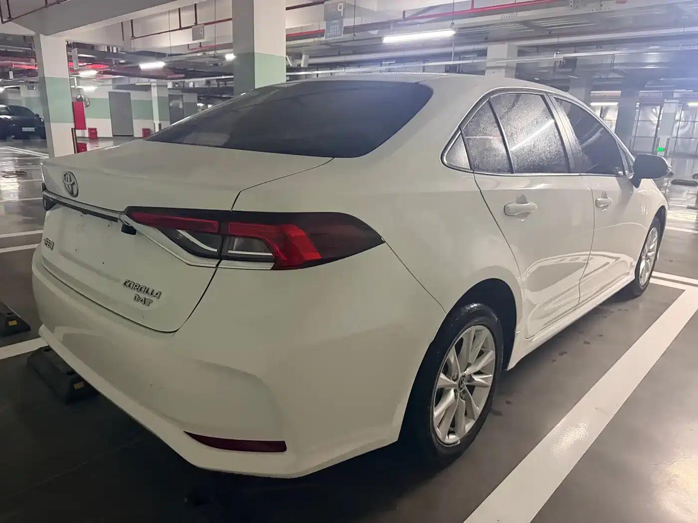 2023 Toyota Corolla 1.2T Elite Edition — миниатюра 4