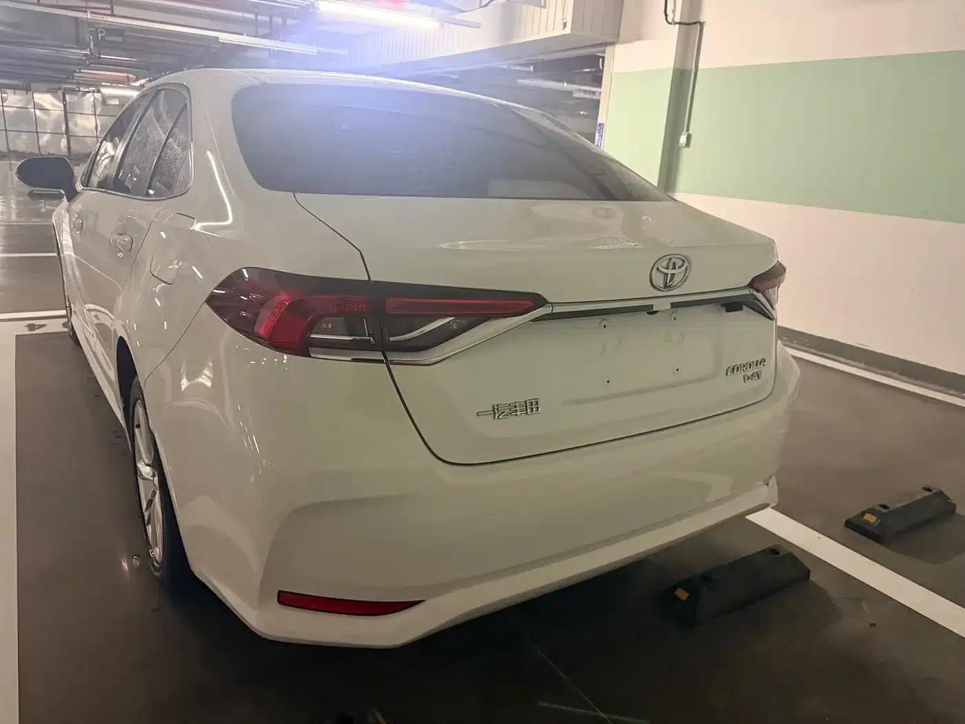 2023 Toyota Corolla 1.2T Elite Edition — миниатюра 5