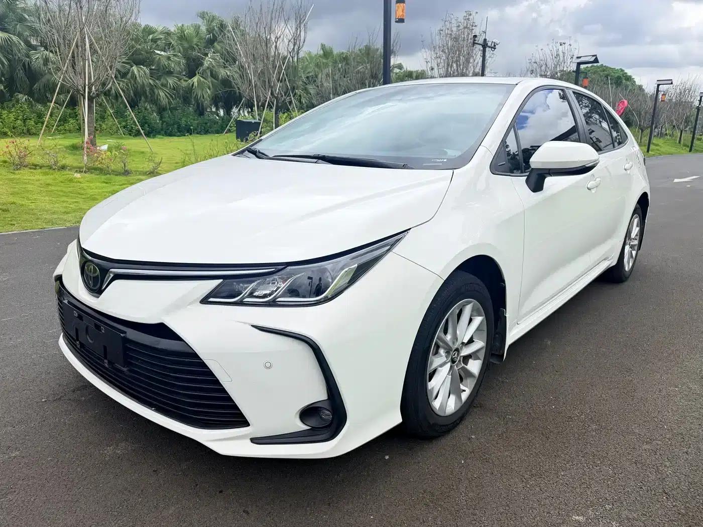 2021 Toyota Corolla 1.2T S-CVT Elite PLUS Edition — миниатюра 1