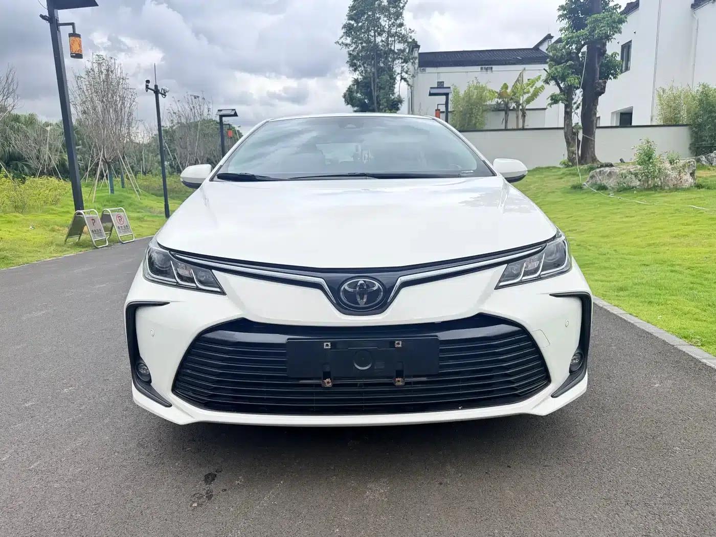 2021 Toyota Corolla 1.2T S-CVT Elite PLUS Edition — миниатюра 2