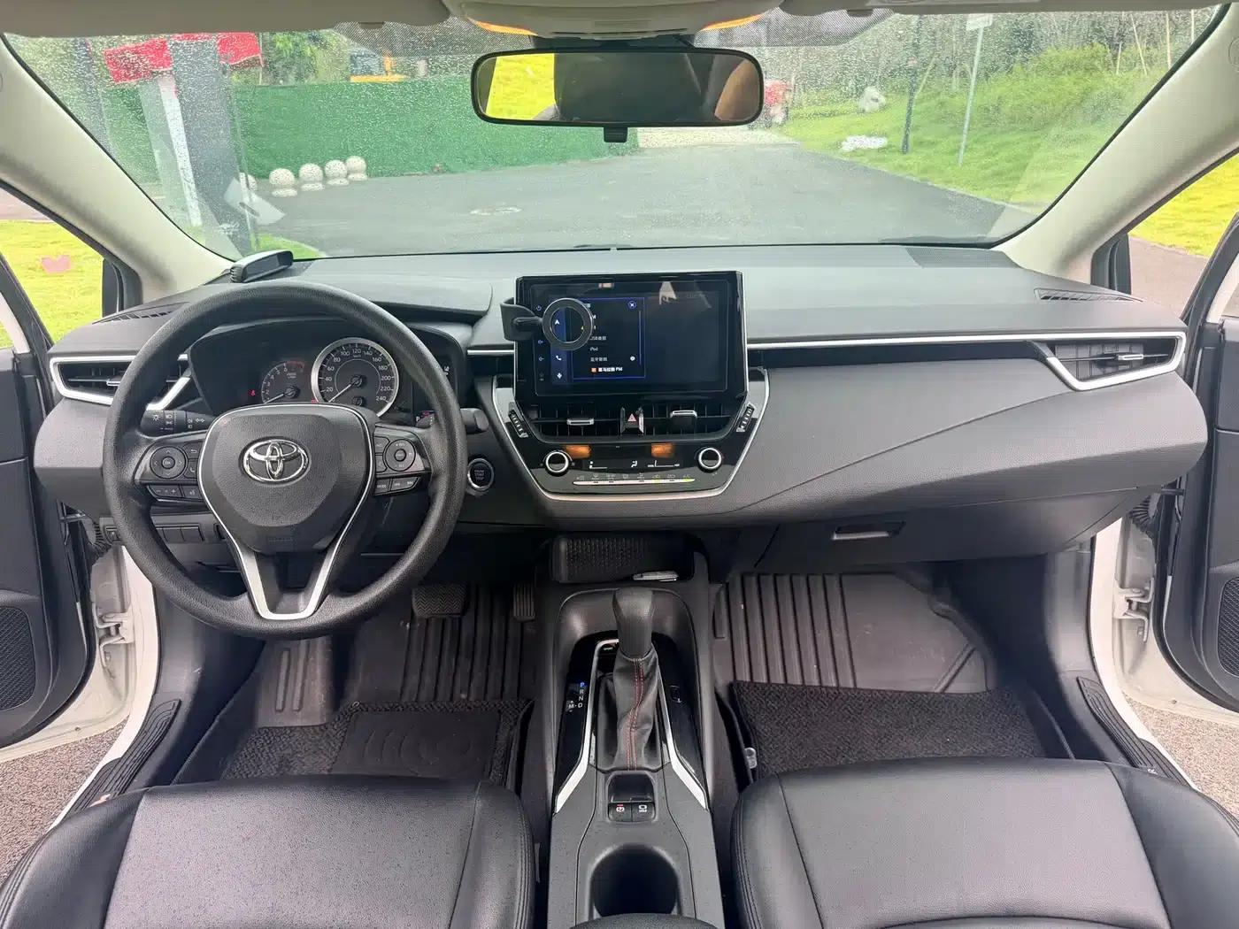2021 Toyota Corolla 1.2T S-CVT Elite PLUS Edition — миниатюра 13