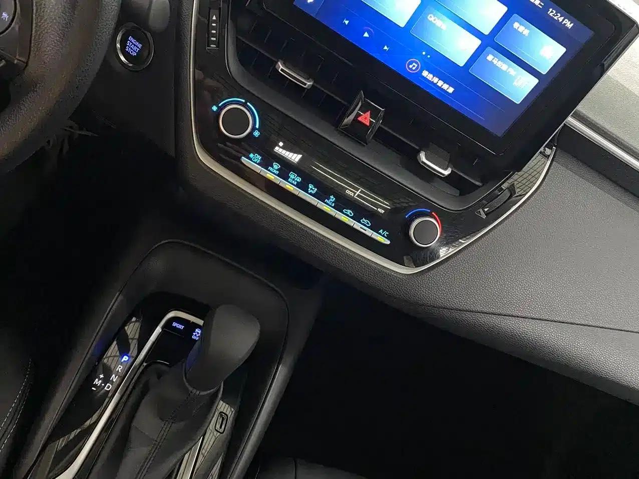 2021 Toyota Corolla TNGA 1.5L CVT Elite Edition — миниатюра 14