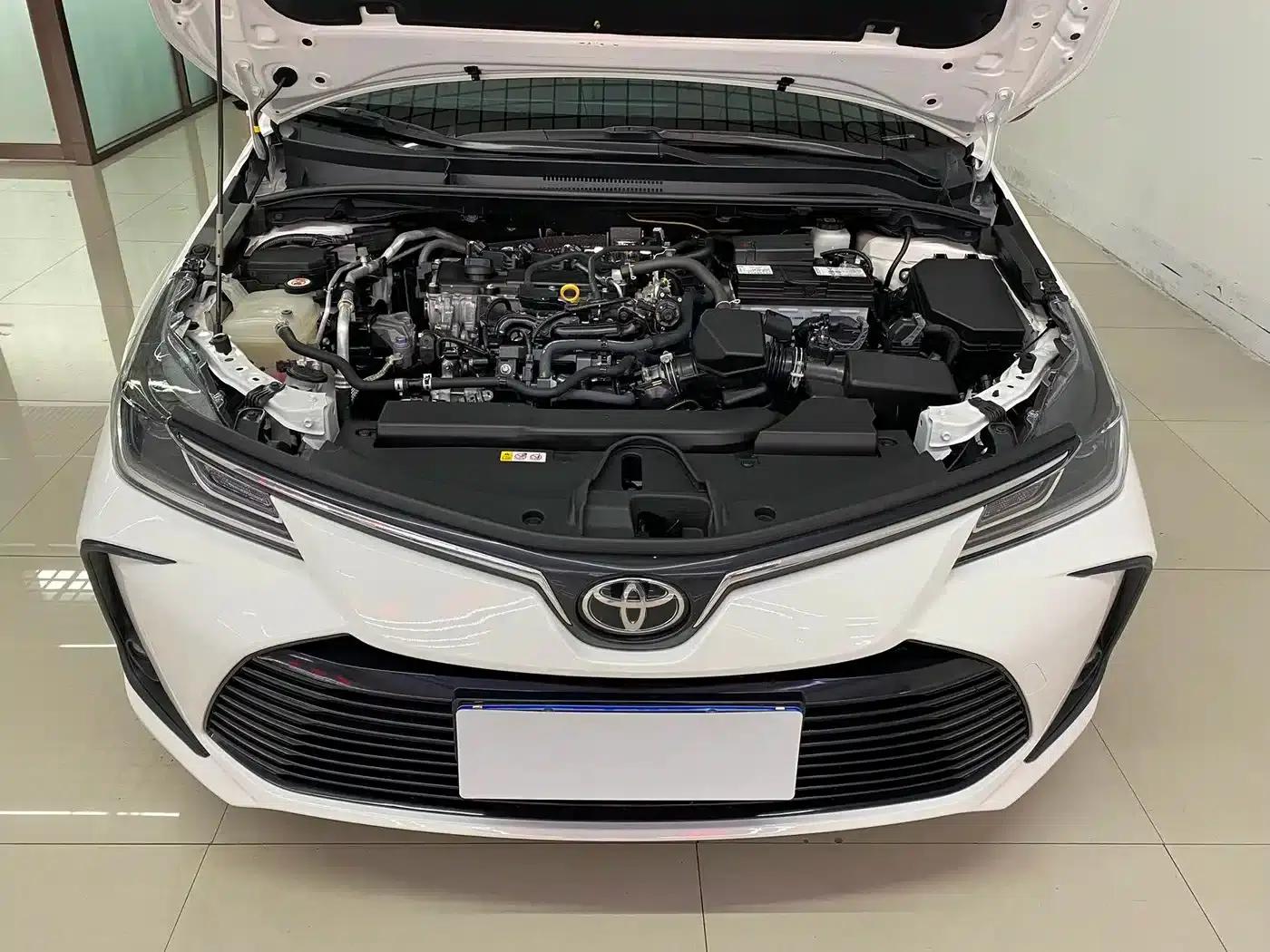2021 Toyota Corolla TNGA 1.5L CVT Elite Edition — миниатюра 21