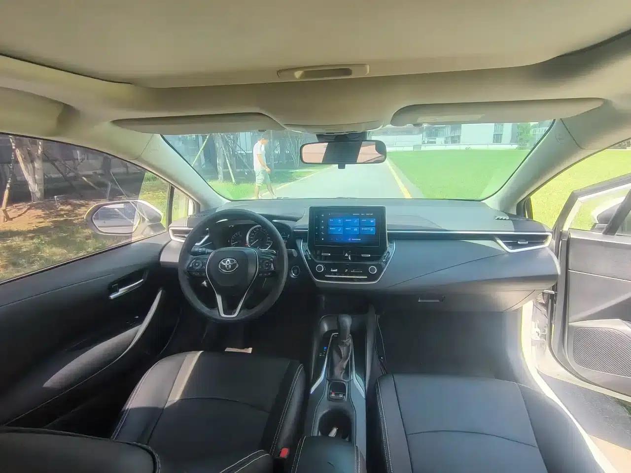 2021 Toyota Corolla 1.2T S-CVT Elite Edition — миниатюра 6