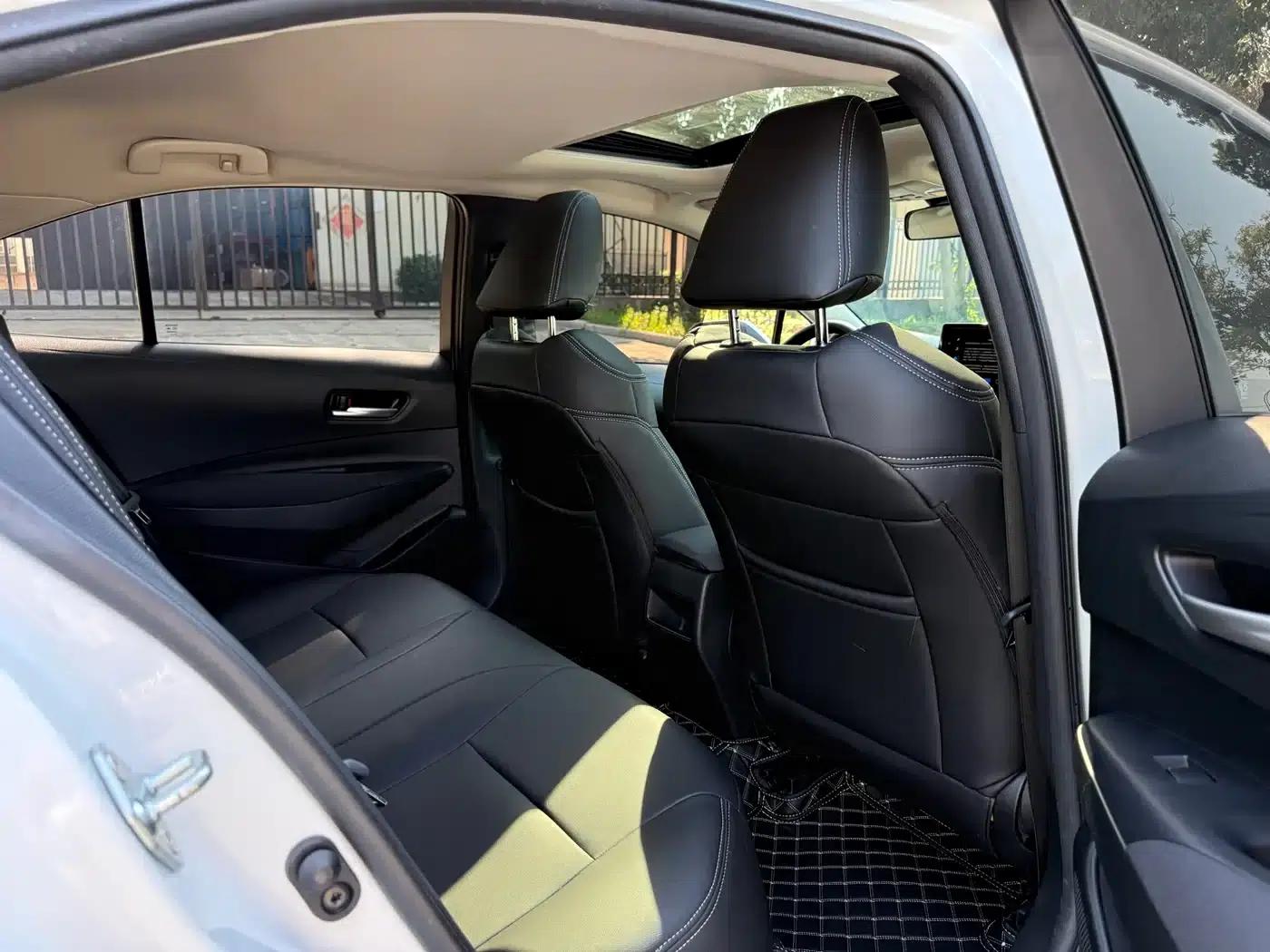 2023 Toyota Corolla 1.2T Elite Edition — миниатюра 14