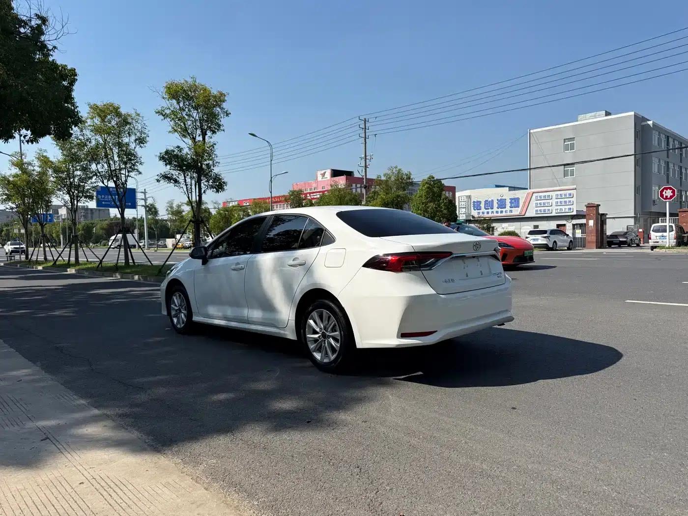 2023 Toyota Corolla 1.2T Elite Edition — миниатюра 7