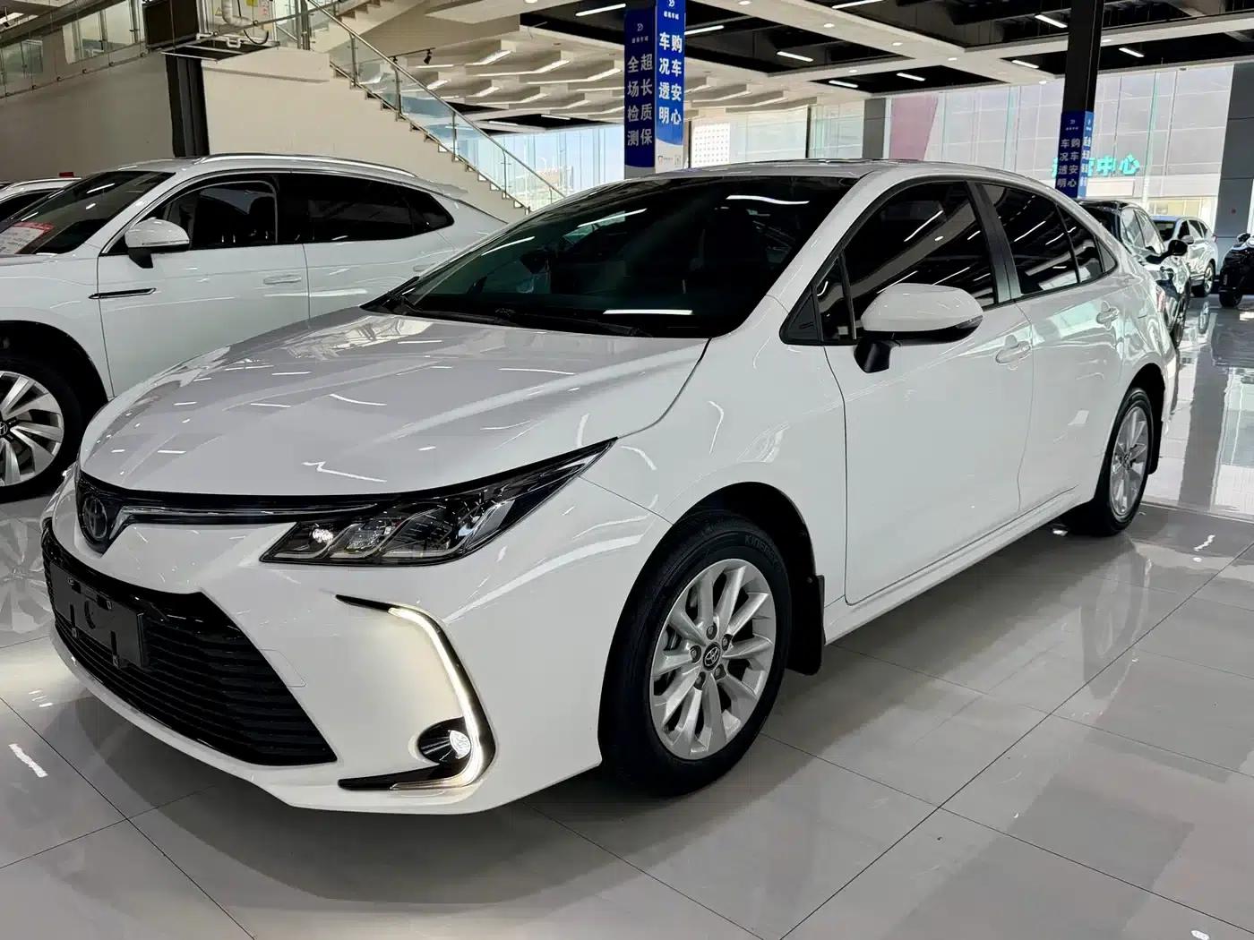 2021 Toyota Corolla 1.2T S-CVT Elite PLUS Edition — миниатюра 1