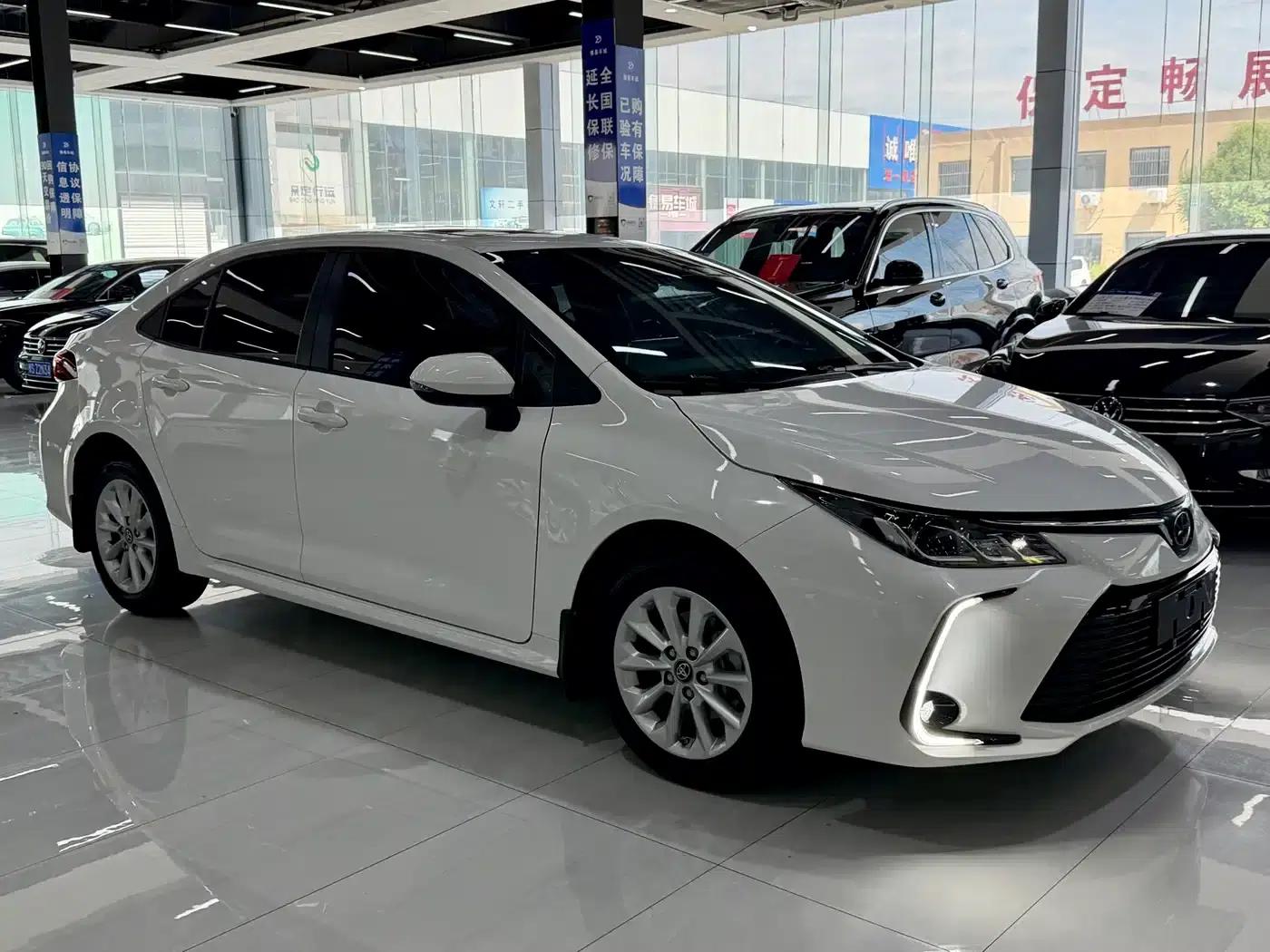 2021 Toyota Corolla 1.2T S-CVT Elite PLUS Edition — миниатюра 3