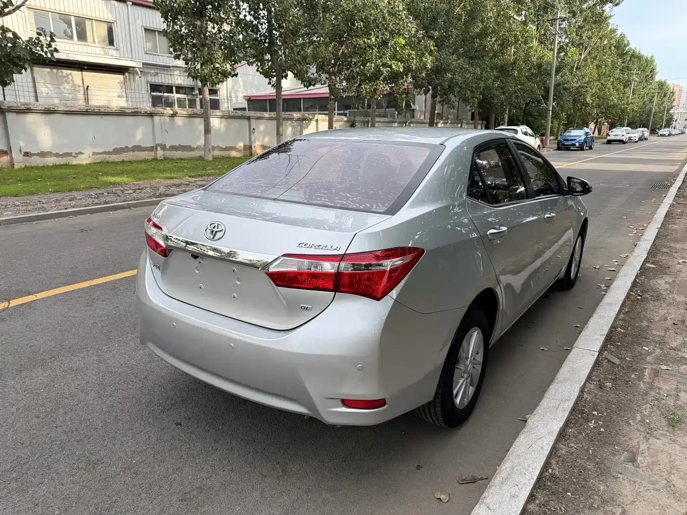 2014 Corolla 1.6L CVT GL — миниатюра 11