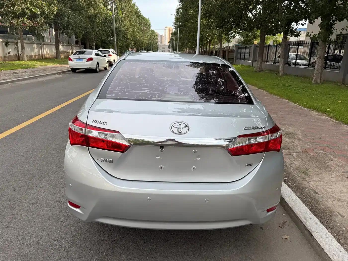 2014 Corolla 1.6L CVT GL — миниатюра 12