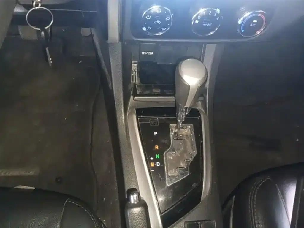 2017 Corolla Facelift 1.2T S-CVT GL — миниатюра 14