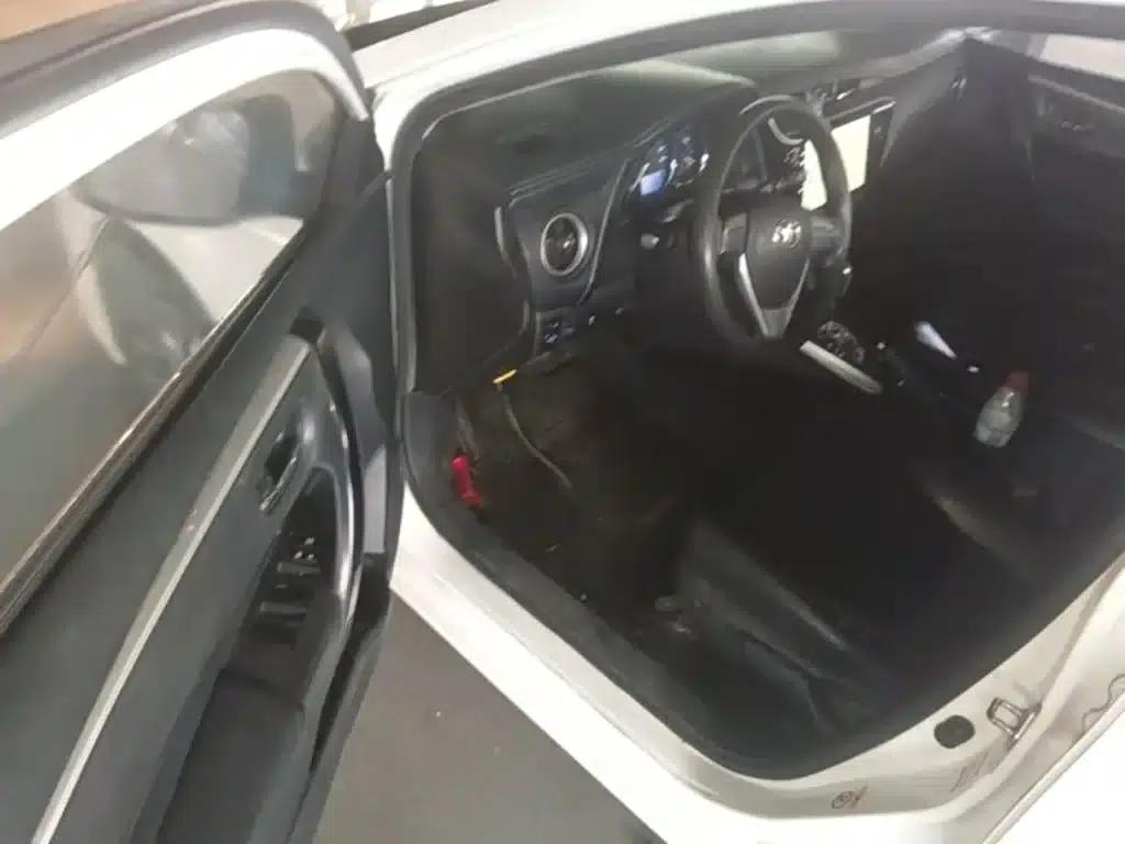 2017 Corolla Facelift 1.2T S-CVT GL — миниатюра 16