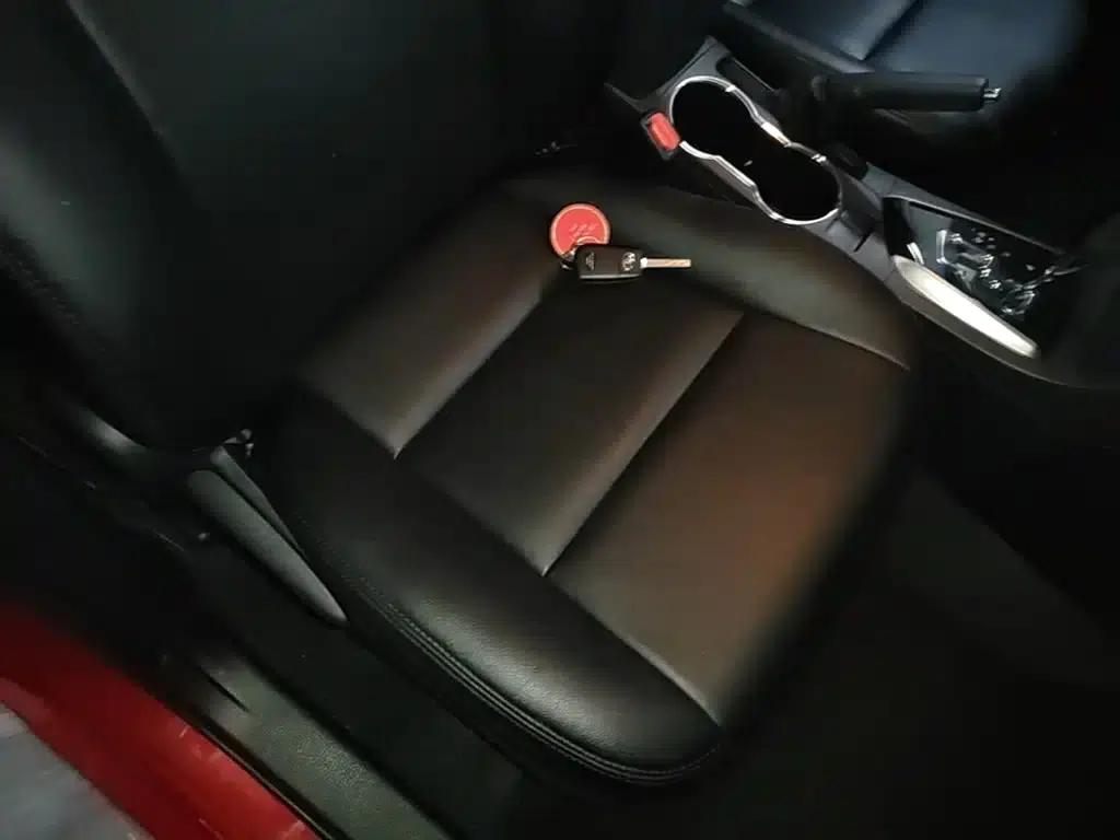 2014 Corolla 1.6L CVT GL — миниатюра 25
