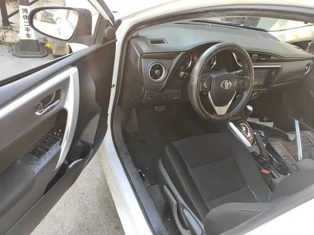 2018 Toyota Corolla 1.2T S-CVT GL-i Smart Edition — миниатюра 16
