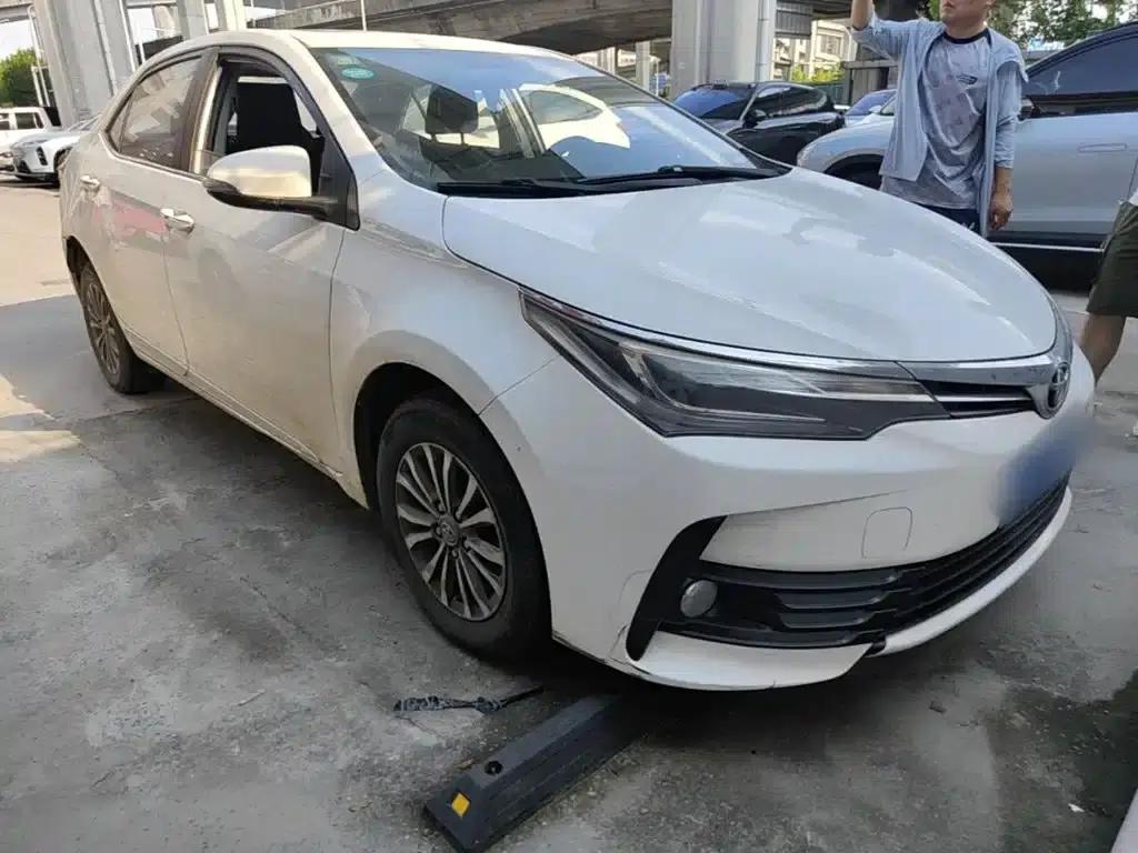 2018 Toyota Corolla 1.2T S-CVT GL-i Smart Edition — миниатюра 4