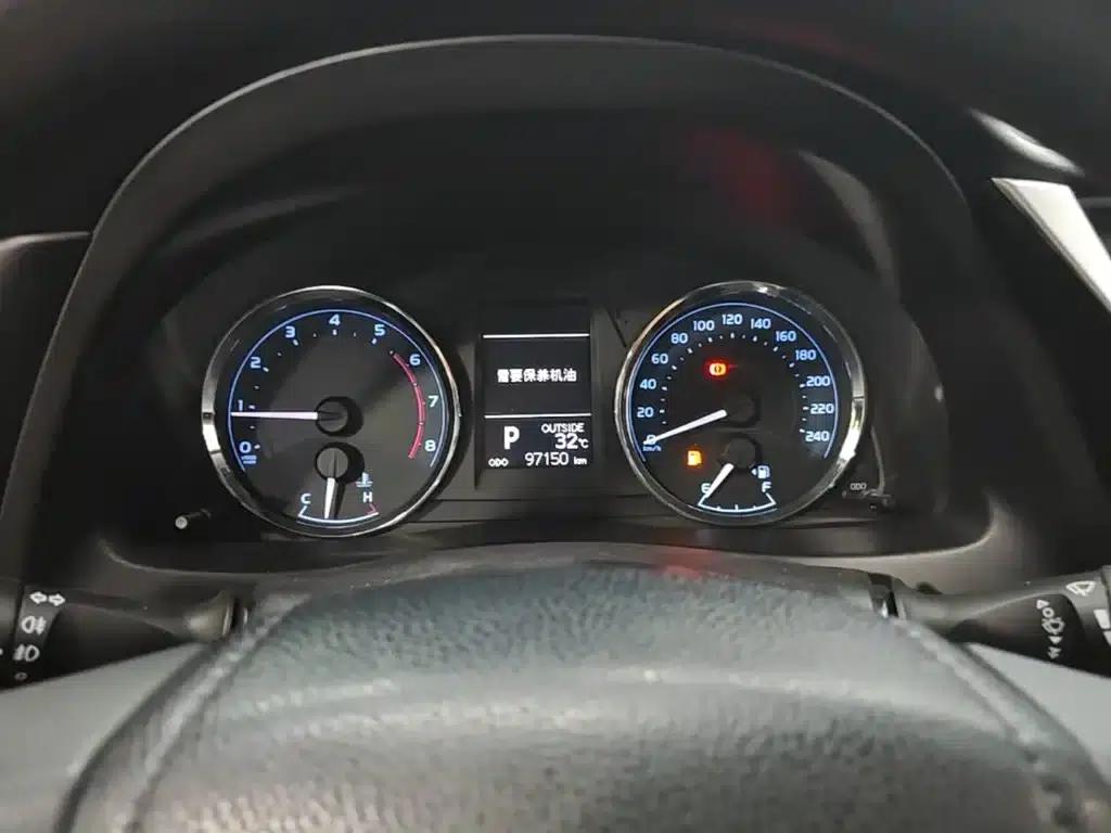 2017 Corolla Facelift 1.2T S-CVT GL-i — миниатюра 12